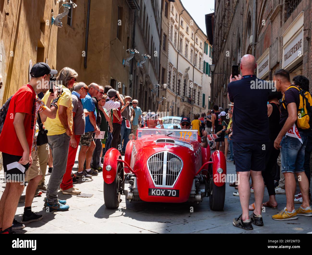 1950 HEALEY 2400 Silverstone (E-TYP) Mille Miglia 2023, day3 in Siena Stockfoto