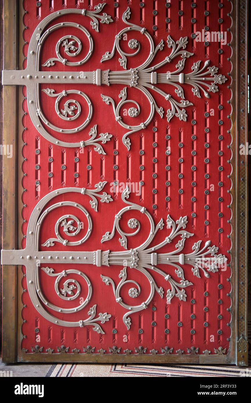 Türdetails der Kathedrale Major in Marseille, Frankreich Stockfoto