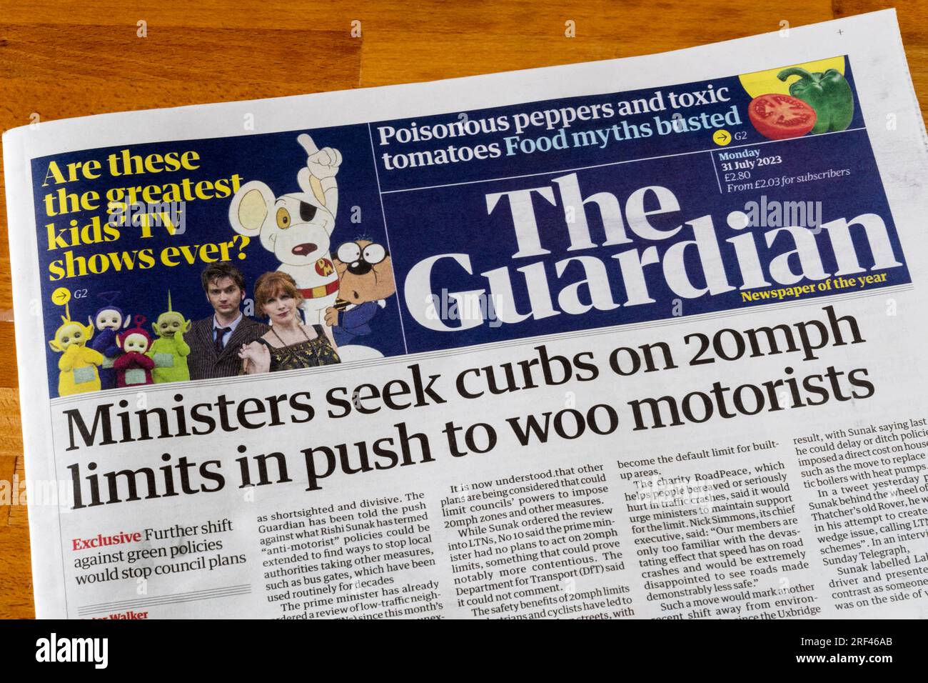 31. Juli 2023 Titelseite von Guardian liest Minister suchen in Push-Aktionen für Autofahrer nach Beschränkungen für 20mph. Stockfoto