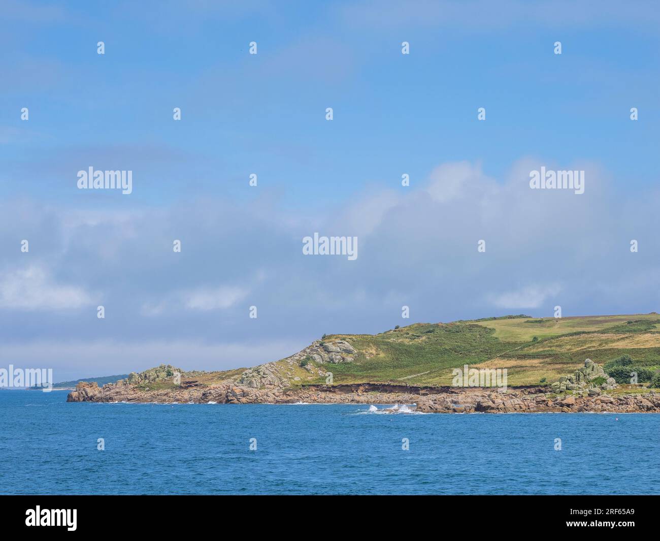 Rocky Coast line nr Little Porth, St Marys Island, Isles of Scilly, Cornwall, England, UK, GB. Stockfoto