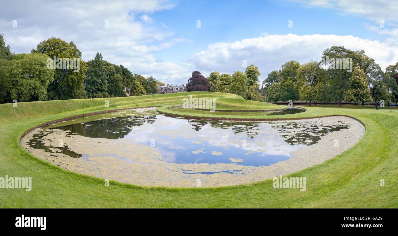 Edinburgh, Schottland, Großbritannien - Landschaftsgärten von Charles Jencks Stockfoto