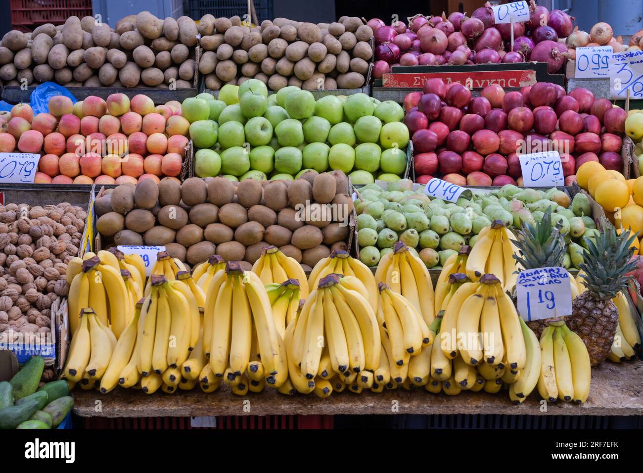 Obst und Gemüse, Markthalle, Varvakios Agora, Odos Athinas, Athen, Griechenland Stockfoto