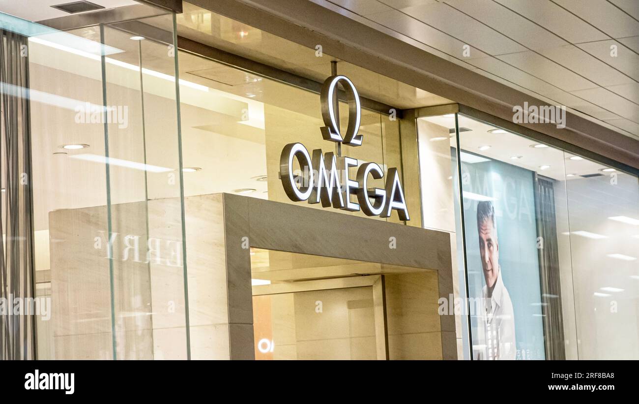 Nanning, China - 2. Juli 2013 Omega Watch Store. Omega ist eine Schweizer Luxusuhr mit Sitz in der Schweiz. Stockfoto