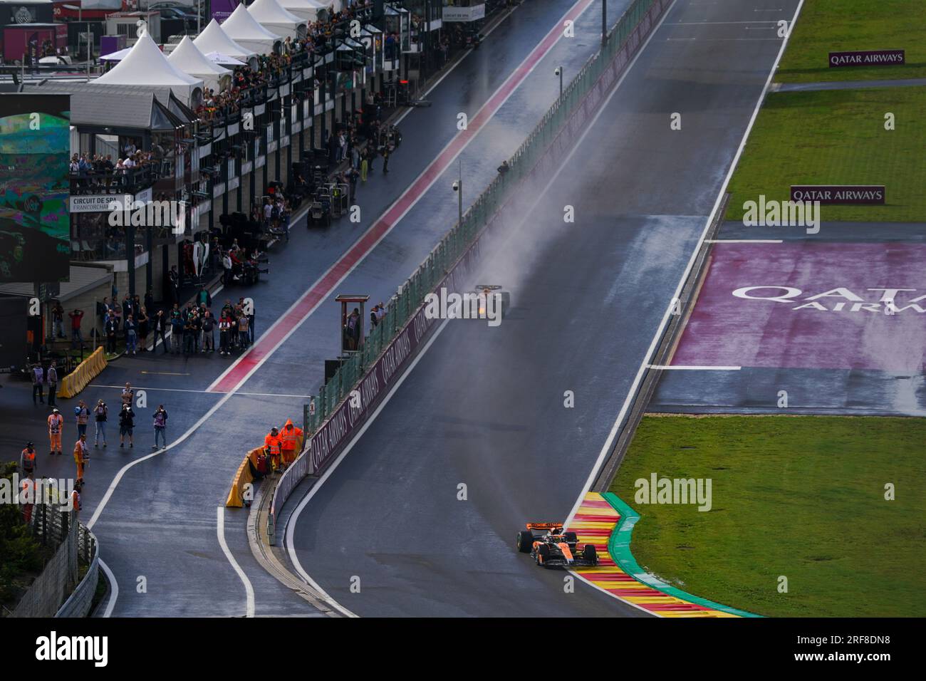 Oscar Piastri von Australien mit dem (81) McLaren F1 Team MCL60 Mercedes während der Formel 1 MSC Cruises Belgischer Grand Prix 2023 am 30. Juli 2023 in Francorchamps, Belgien. Stockfoto