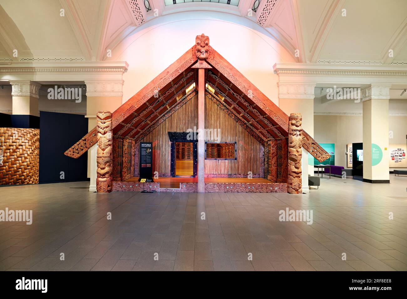 Auckland. Neuseeland. Auckland War Memorial Museum. Maori Naturhistorische Galerie Stockfoto