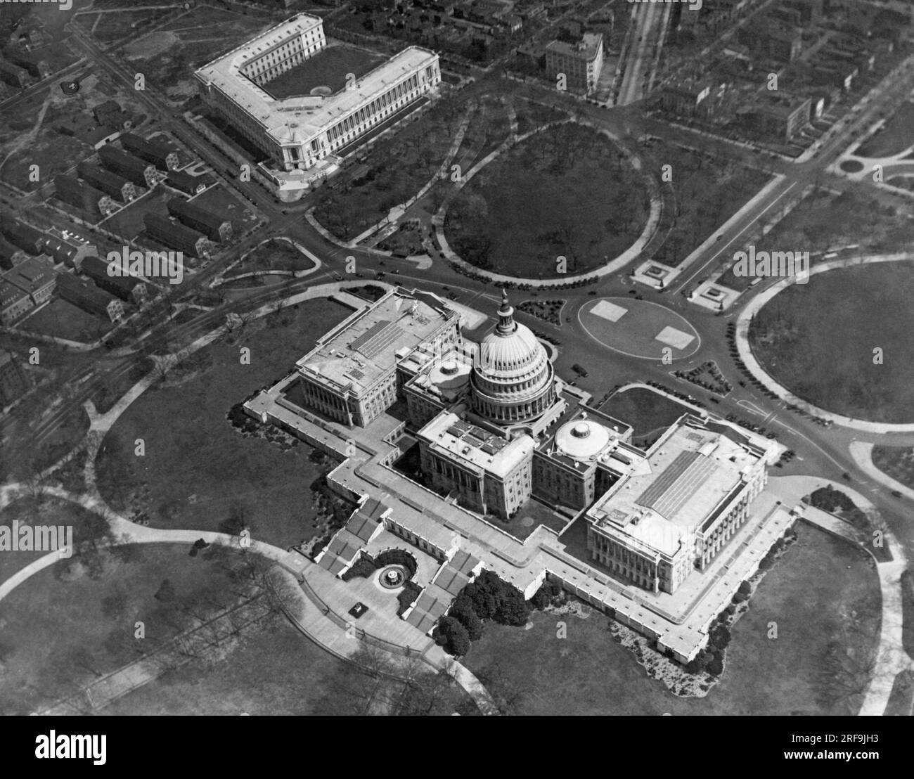 Washington, D.C.: November 1929 ein Luftbild von einem Flugzeug des Kapitols der Vereinigten Staaten. Stockfoto