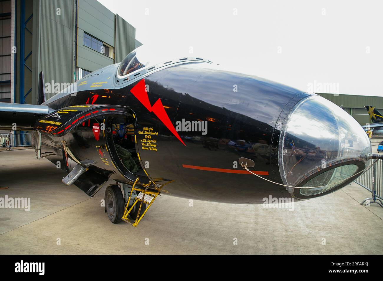 English Electric Canberra B2/6 Classic Jet plane WK163, G-BVWC, bei RAF Waddington, Großbritannien. 1957 erreichte sie den Weltrekord von 70.310 Metern Höhe Stockfoto
