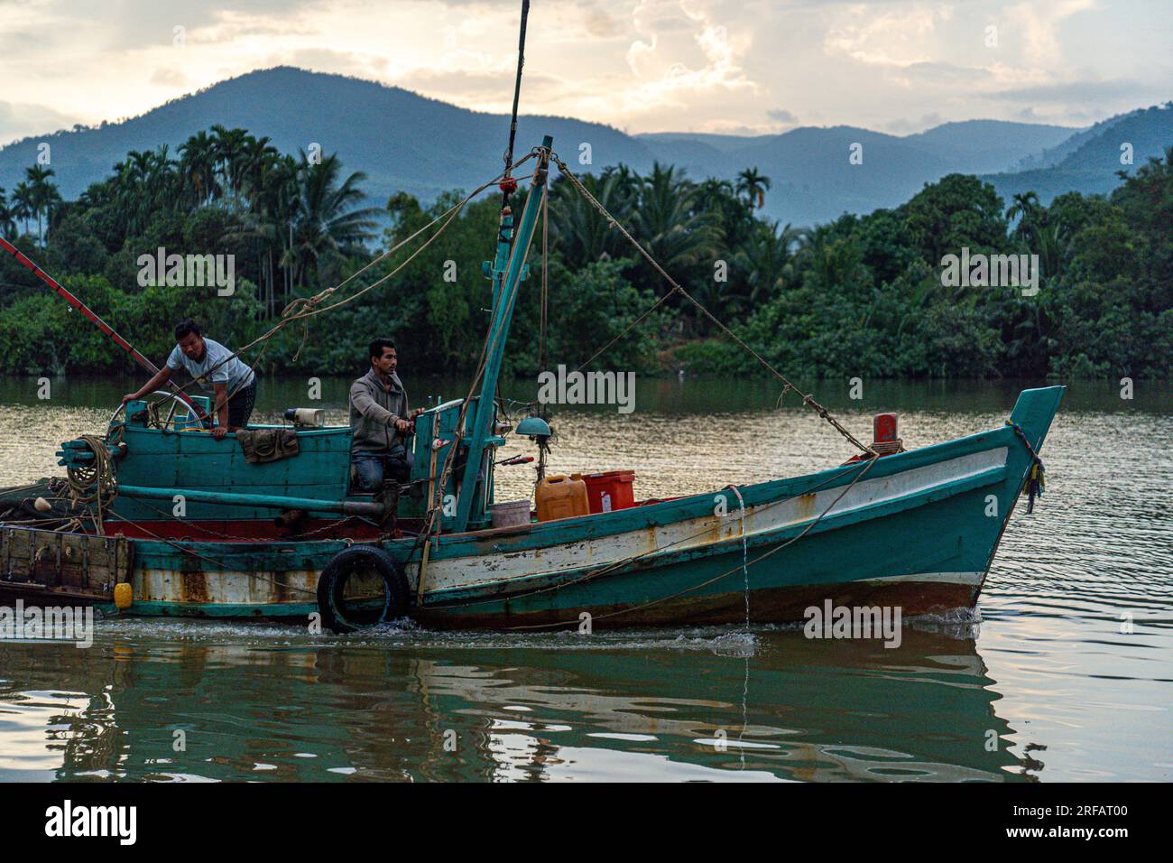Leben im Wasser in Kampot, Kambodscha Stockfoto