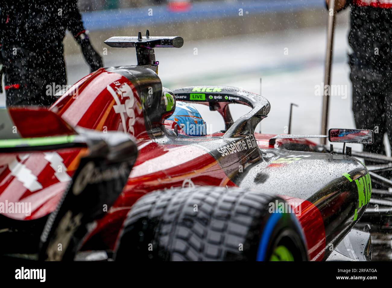 Spa, Belgien. 28. Juli 2023. SPA, BELGIEN - JULI 28: Valtteri Bottas von Alfa Romeo und Finnland während der Qualifikation vor dem Grand Prix von Belgien F1 auf dem Circuit de Spa-Francorchamps am 28. Juli 2023 in Spa, Belgien (Foto: Michael Potts/BSR-Agentur) Guthaben: BSR-Agentur/Alamy Live News Stockfoto