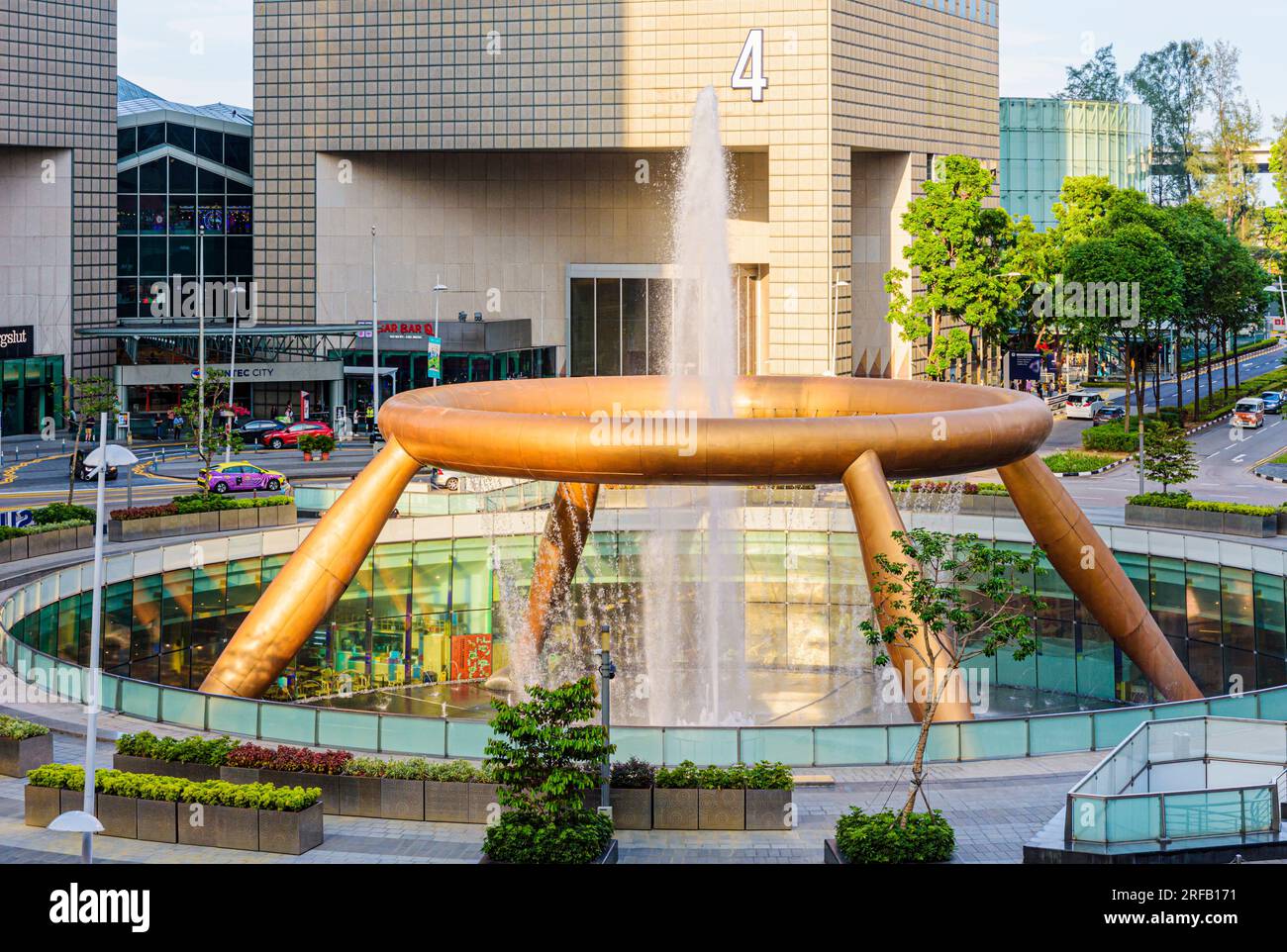 Der Brunnen des Reichtums im Einkaufszentrum Suntec City, Singapur Stockfoto
