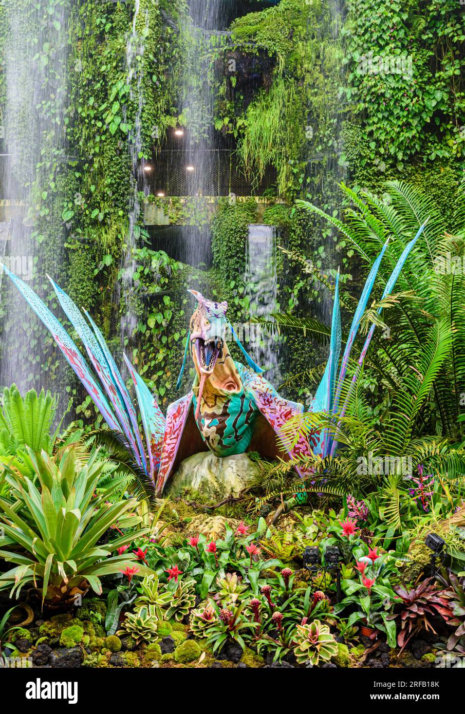 Avatar The Experience in Gardens by the Bay im Cloud Forest Greenhouse, Singapur Stockfoto