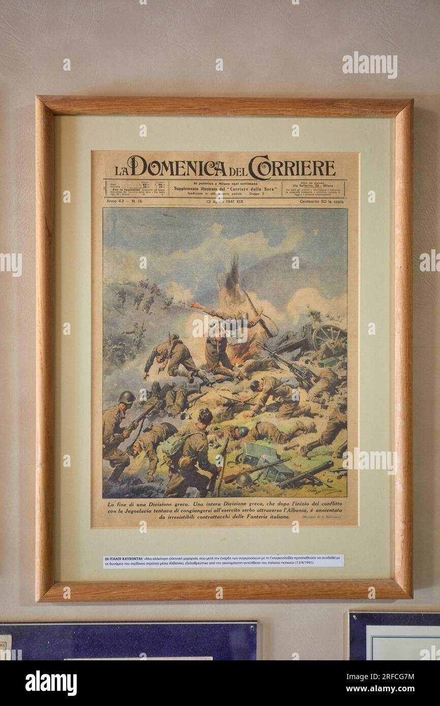 Erste Seite des Zeitungsmagazins im 2. Weltkrieg, Athen, Griechenland Stockfoto