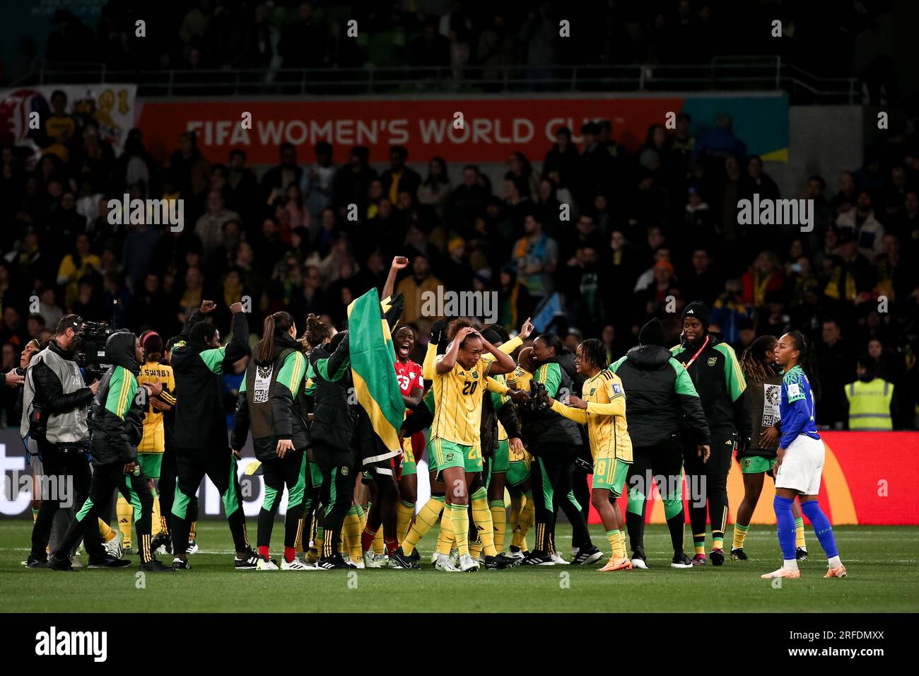 Melbourne, Australien, 2. August 2023. Jamaikanische Spieler feiern am 02. August 2023 im AAMI Park in Melbourne, Australien, während des Fußballspiels der Frauen-Weltmeisterschaft zwischen Jamaika und Brasilien. Kredit: Dave Hewison/Speed Media/Alamy Live News Stockfoto