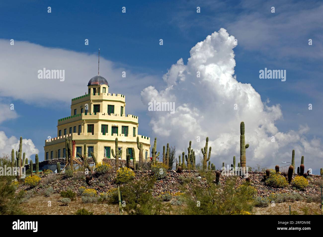 Schloss Tovrea, eine einmalige private Residenz aus dem Jahr 1928, ist jetzt für die Öffentlichkeit als Park in Phoenix, Arizona, geöffnet Stockfoto