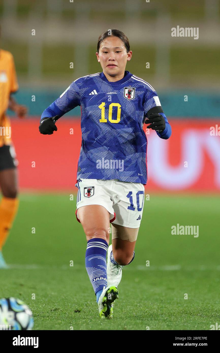 Hamilton, Neuseeland. 22. Juli 2023. FUKA NAGANO (JPN), 22. Juli 2023 - Fußball/Fußball : #10 Fuka NAGANO of Japan läuft mit dem Ball während des FIFA Womens World Cup Australia & Neuseeland 2023 Group C-Spiels zwischen Japan und Sambia im Waikato Stadium in Hamilton, Neuseeland. Kredit: AFLO/Alamy Live News Stockfoto