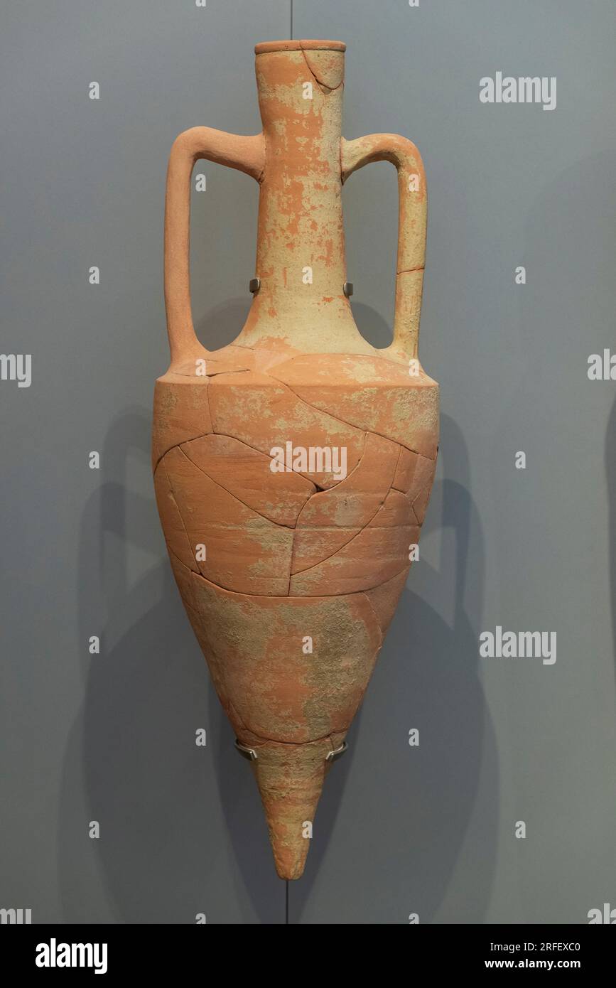 Frankreich, Aude, Narbonne, Narbo Via Museum, Archäologisches Museum, entworfen vom Architekten Norman Foster, Amphora von chios Stockfoto