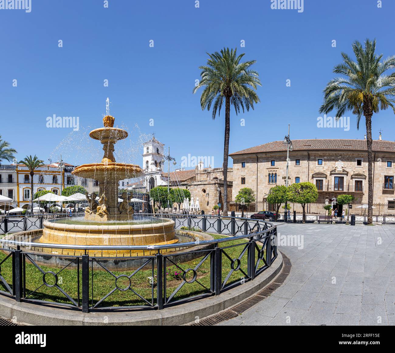 Spanien, Extremadura, Merida, Archäologisches Ensemble von Merida, das von der UNESCO zum Weltkulturerbe erklärt wurde, Plaza Espana Stockfoto