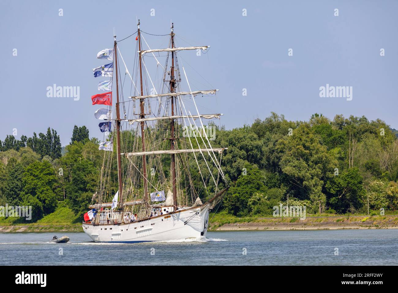 Frankreich, seine-Maritime, Bardouville, Armada 2023, Barquentine Marite segelt die seine hinauf Stockfoto