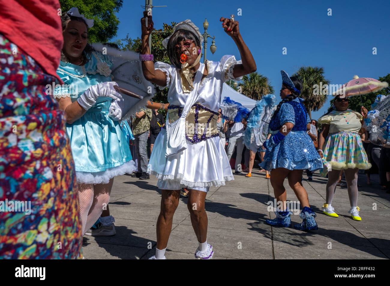 USA, Louisiana, New Orleans, Louis Armstrong Parc, donnerstags im Parc, Second Line in Aktion Stockfoto