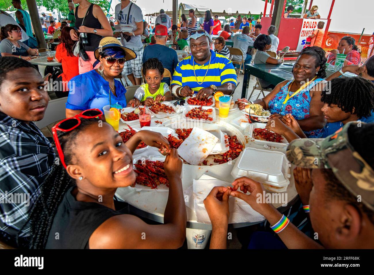 Das Crayfish Festival in den USA, Louisiana, Breaux Bridge und eines der größten akadischen Festivals in Louisiana ist eine Verkostung von Flusskrebsen Stockfoto