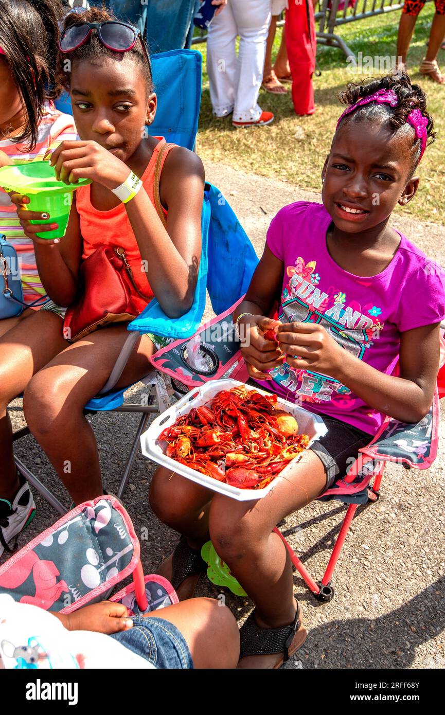 Das Crayfish Festival in den USA, Louisiana, Breaux Bridge und eines der größten akadischen Festivals in Louisiana ist eine Verkostung von Flusskrebsen Stockfoto