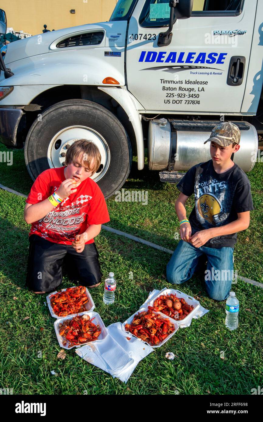 Das Crayfish Festival in den USA, Louisiana, Breaux Bridge und eines der größten akadischen Festivals in Louisiana ist eine Verkostung von Flusskrebsen Stockfoto