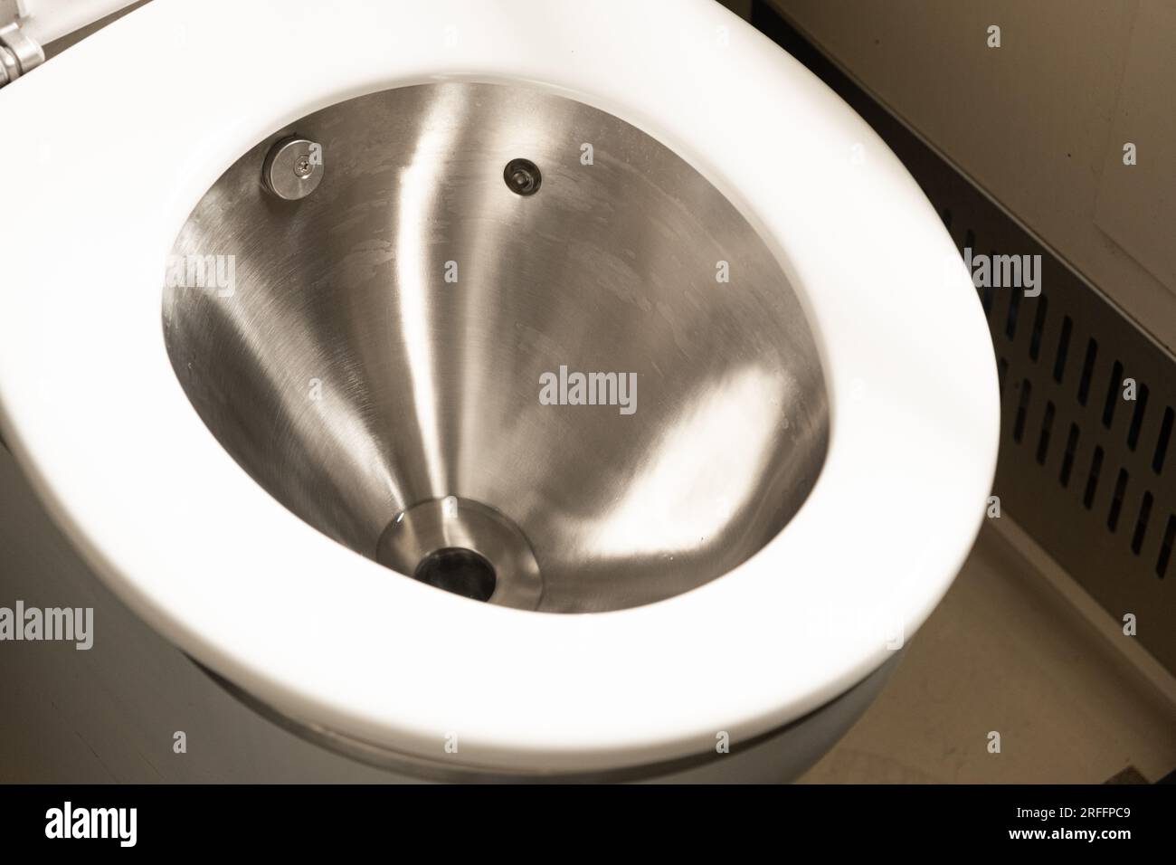 Die Toilette ist im Waggon, die öffentliche Toilette Stockfoto