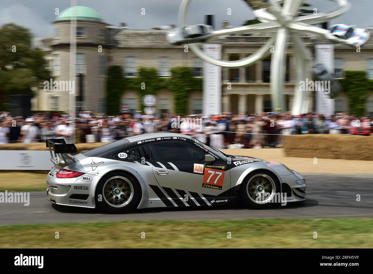 Paul McLean, Porsche 911 GT3 RSR, 75 Jahre Porsche, 60 Jahre 911, mit seiner ikonischen Form hat der 911 an fast jeder Form von mot teilgenommen Stockfoto