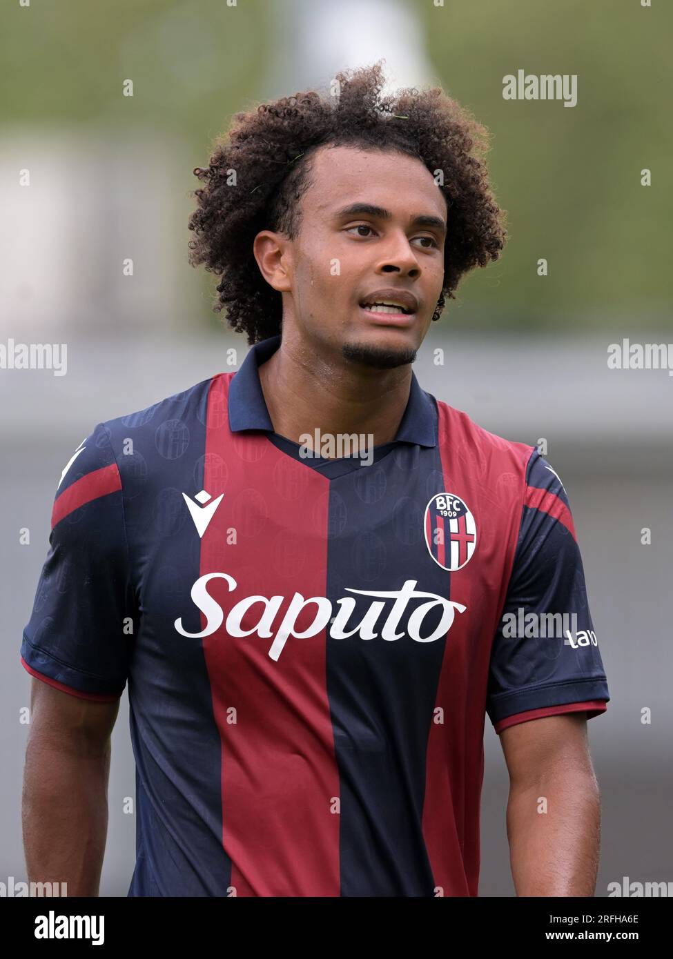 UTRECHT - Joshua Zirkzee vom FC Bologna während des Freundschaftsspiels zwischen dem FC Utrecht und dem FC Bologna im Sportkomplex Zoudenbalch am 2. August 2023 in Utrecht, Niederlande. AP | niederländische Höhe | GERRIT VON KÖLN Stockfoto