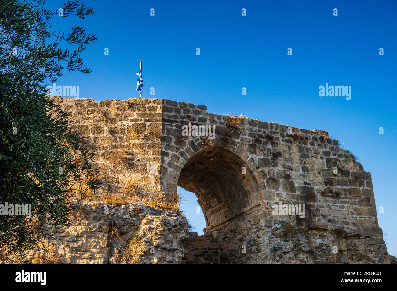 Wunderschöner Blick auf das Schloss Koroni in Messenia, Peloponnes, Griechenland Stockfoto