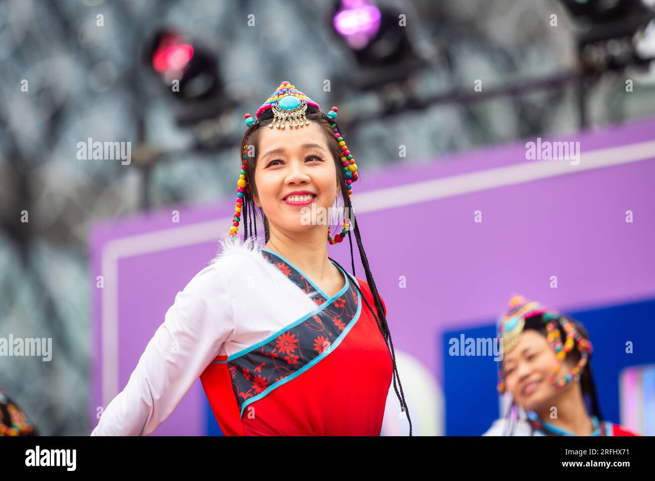 Chinesische Tänzerin aus der Nähe Stockfoto