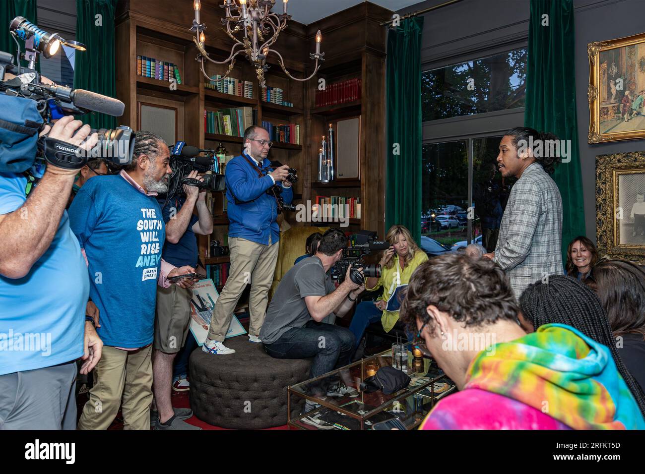 Justin Jones, ehemaliger Vertreter der Demokraten von Tennessee, gewinnt nach einer Sonderwahl seinen Sitz in der Generalversammlung von Tennessee zurück. Stockfoto