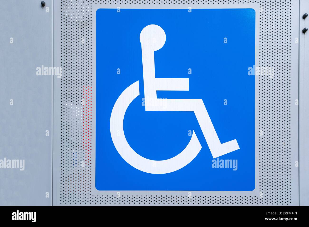 Nahaufnahme von Behinderten Schild UK Stockfoto