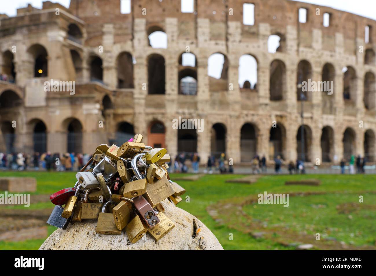 Italien, Rom, Latium, Kolosseum, Vorhängeschloss Stockfoto