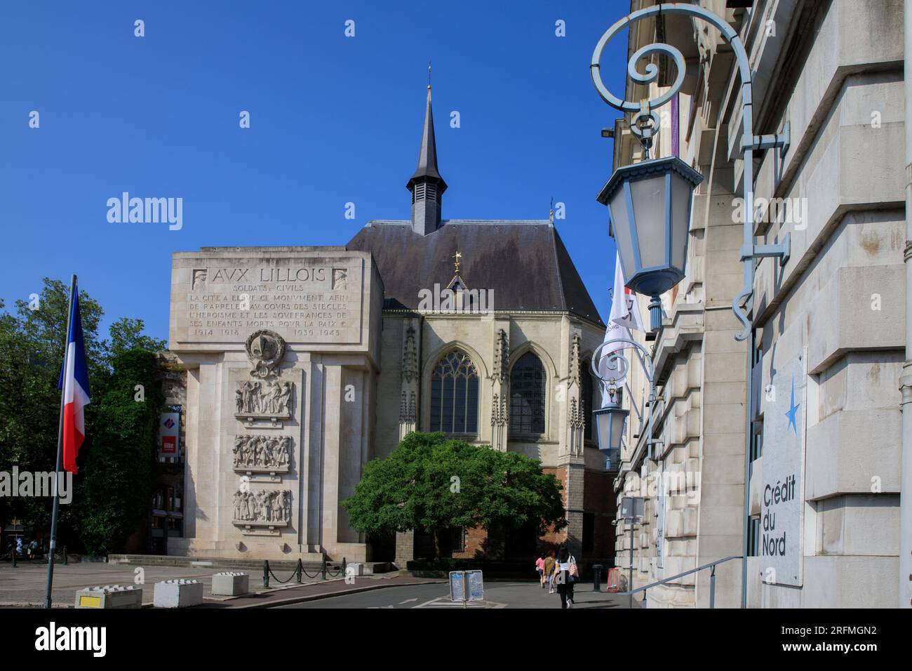 Frankreich, Region Hauts-de-France, Departement Nord, Lille, Vieux Lille, Place Rihour, Kriegsdenkmal Stockfoto