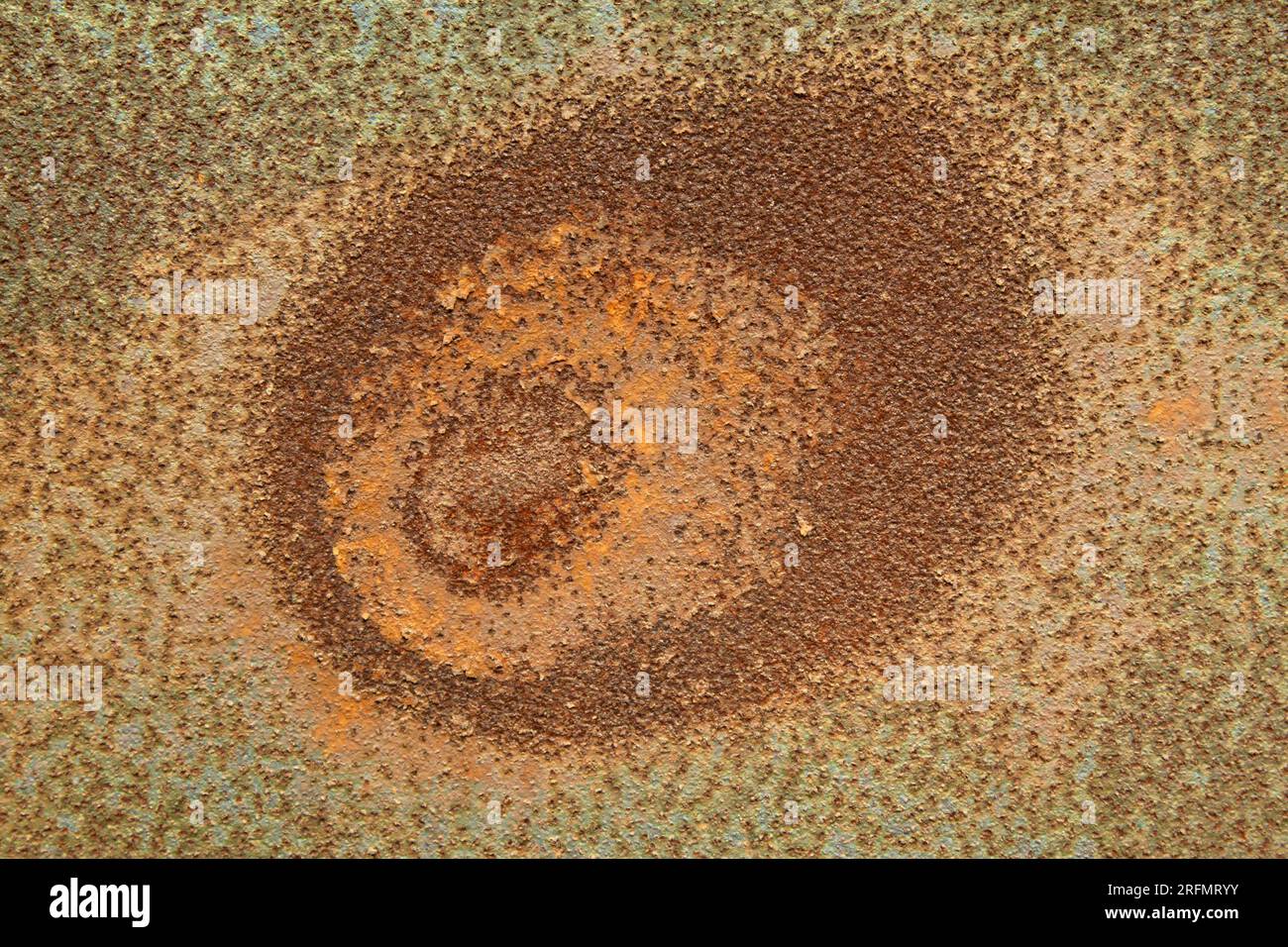 Oxidation rostbraunes Stahlblech, kann als Tapetenmaterial verwendet werden Stockfoto