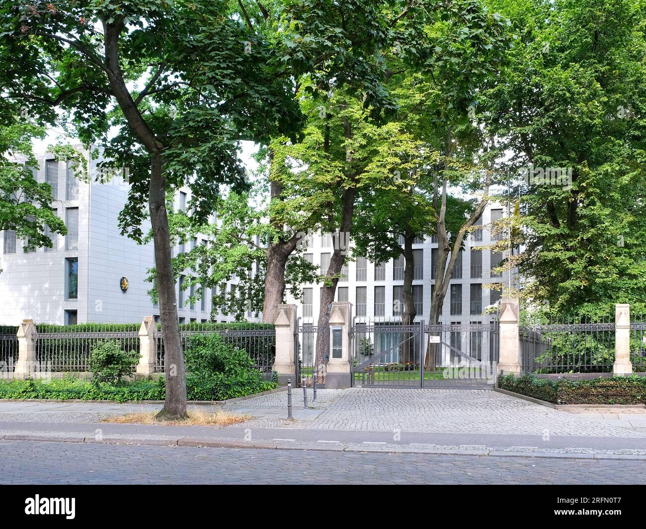 Berlin, Deutschland, 18. Juli 2023, päpstliche Nunziatur in der Lilienthalstrasse in Neukölln. Stockfoto