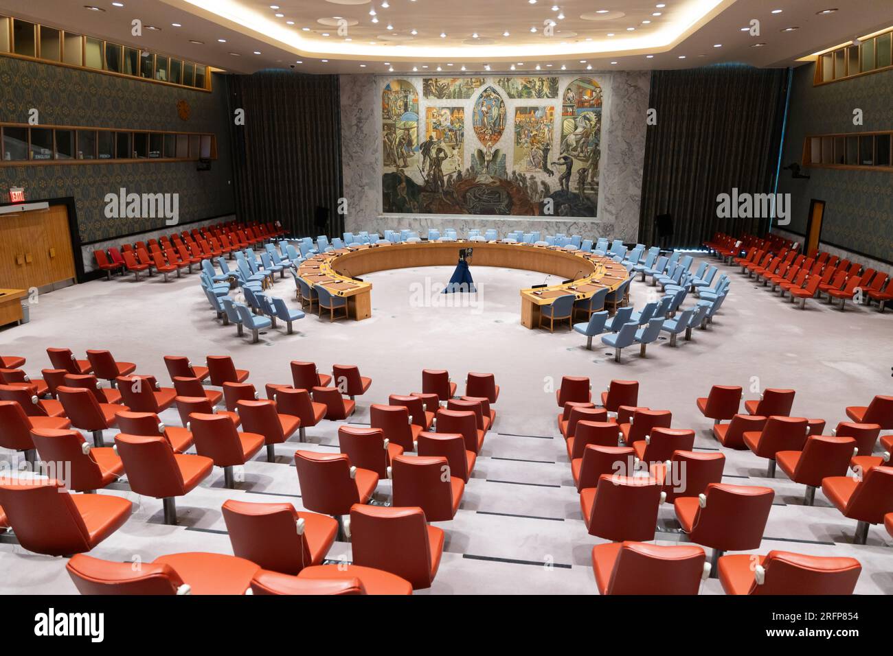 Die Kammer des UN-Sicherheitsrats, leer, im Gebäude der Vereinten Nationen in New York. Stockfoto