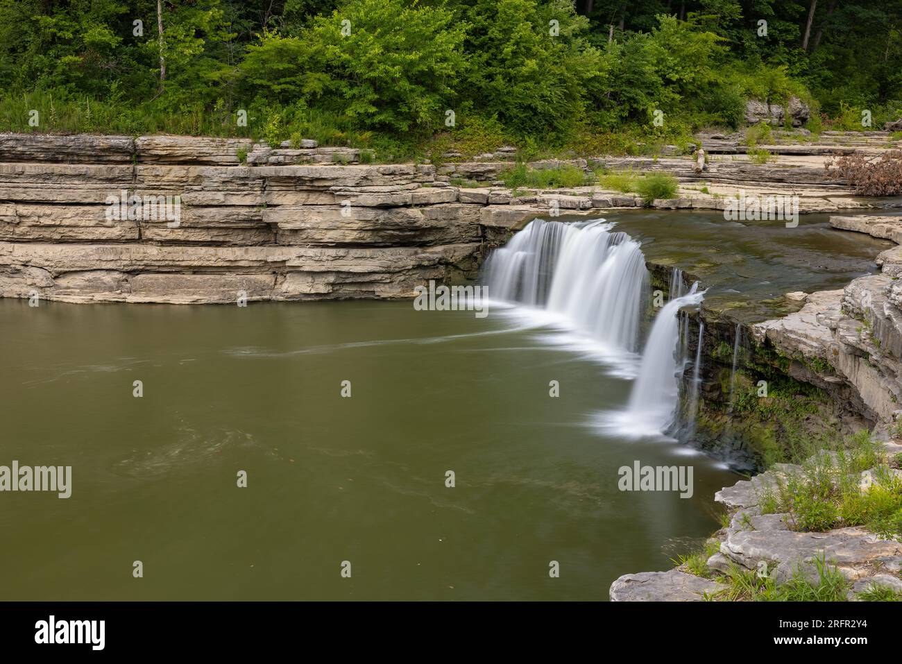 Lower Cataract Falls Am Mill Creek Stockfoto