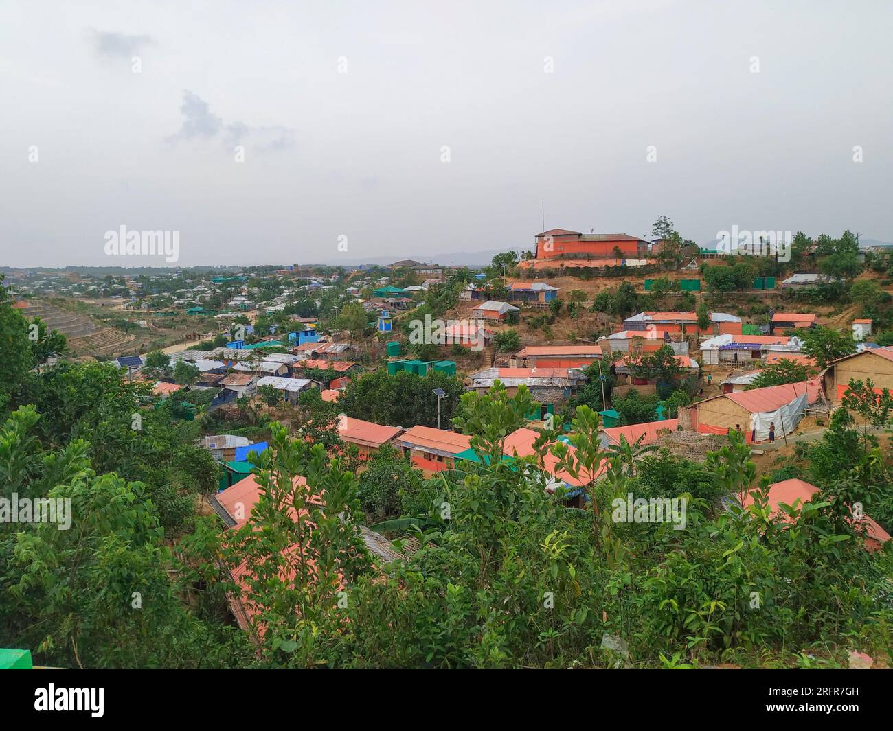 Rohingya-Flüchtlingslager und Blick auf das Hauslager in Bangladesch Stockfoto