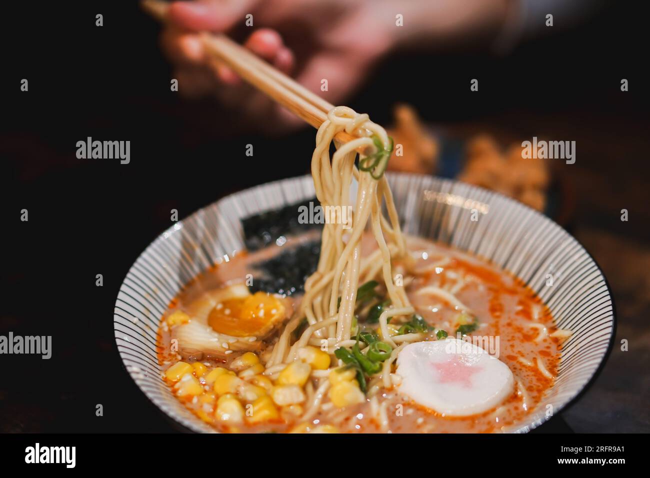 Ramen mit scharfer Miso-Suppe Stockfoto