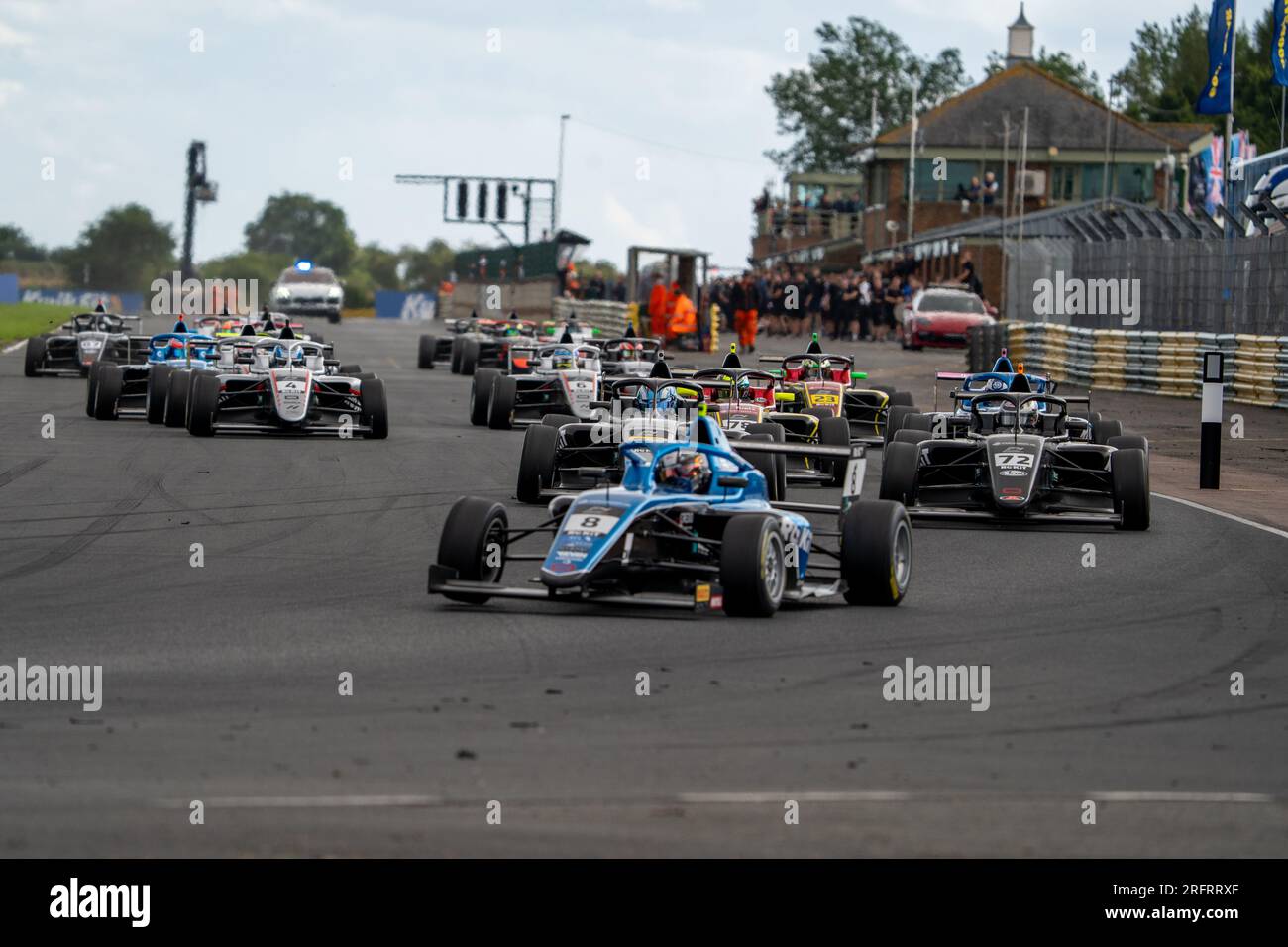 Race Start – British F4 Championship Croft Stockfoto