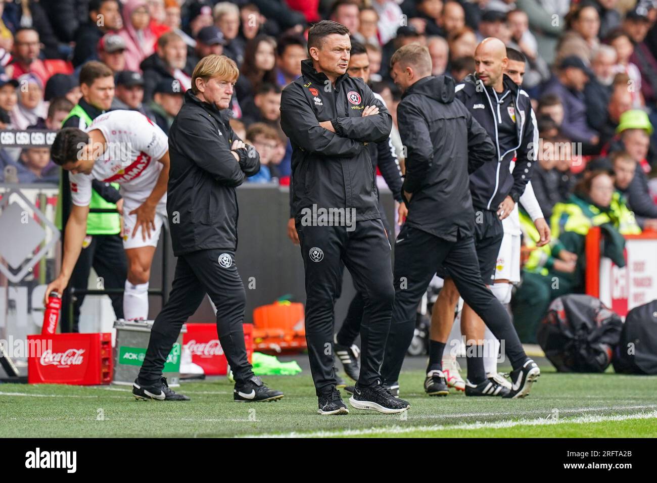 Sheffield, Großbritannien. 05. Aug. 2023. Sheffield United Manager Paul Heckingbottom und Sheffield United Assistant Manager Stuart McCall beim Sheffield United FC gegen VfB Stuttgart FC Vorsaison-Freundschaftsspiel in Bramall Lane, Sheffield, Großbritannien am 5. August 2023 Credit: Every second Media/Alamy Live News Stockfoto