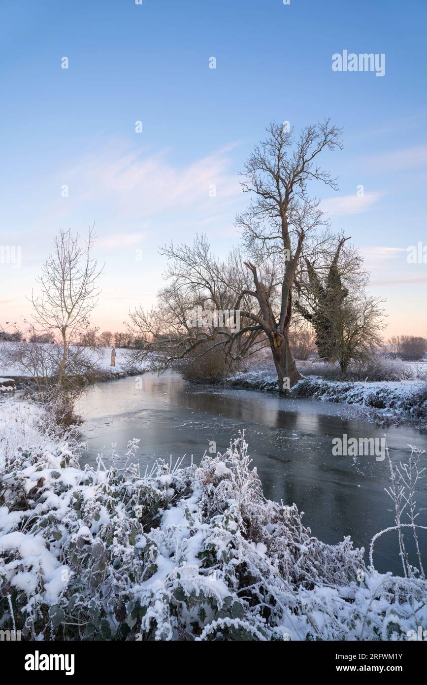 Die wiesen im winter Fotos und Bildmaterial in hoher Auflösung Alamy