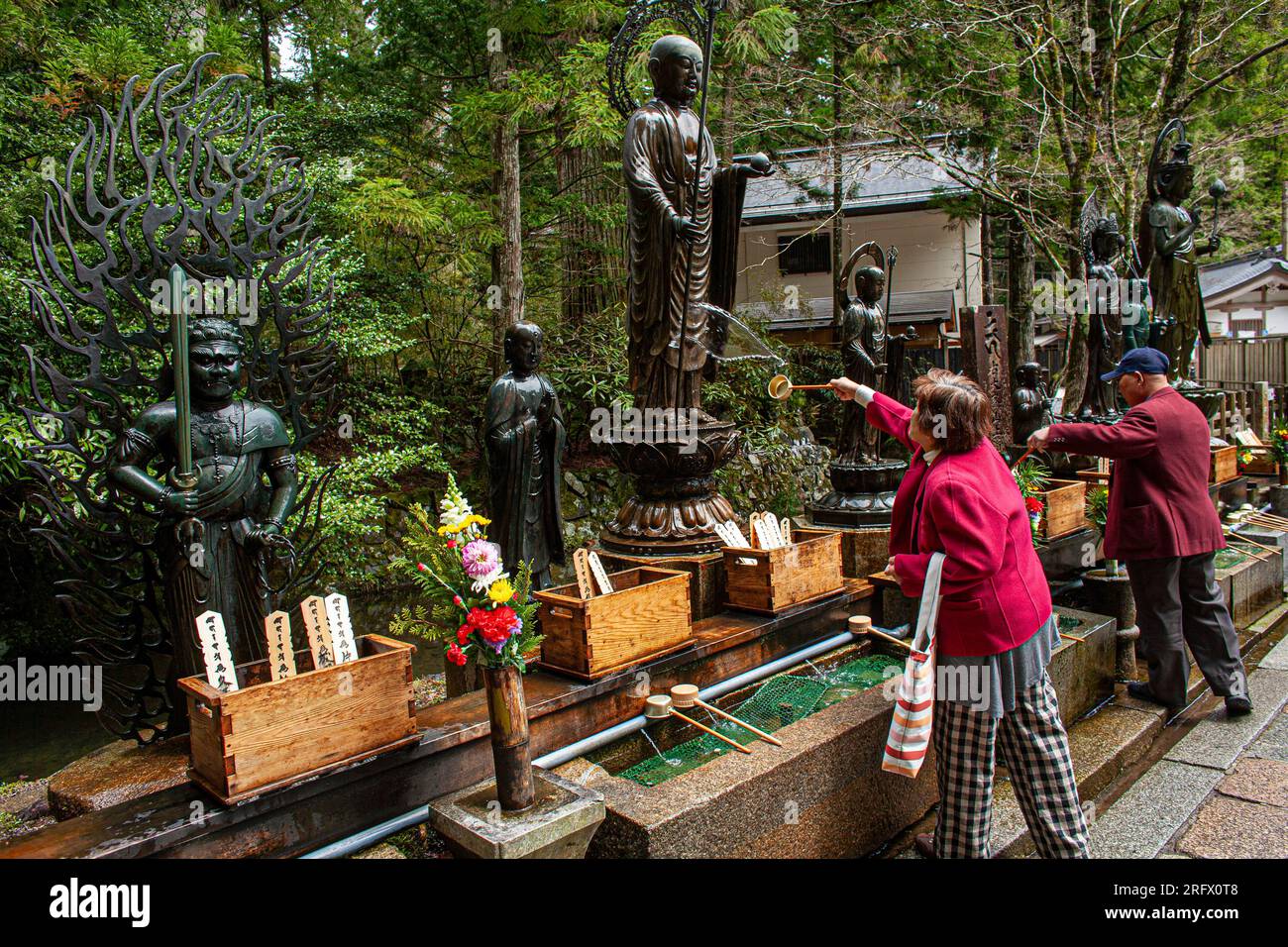 Pilger auf Koyasan, Mount Koya, Japan Stockfoto