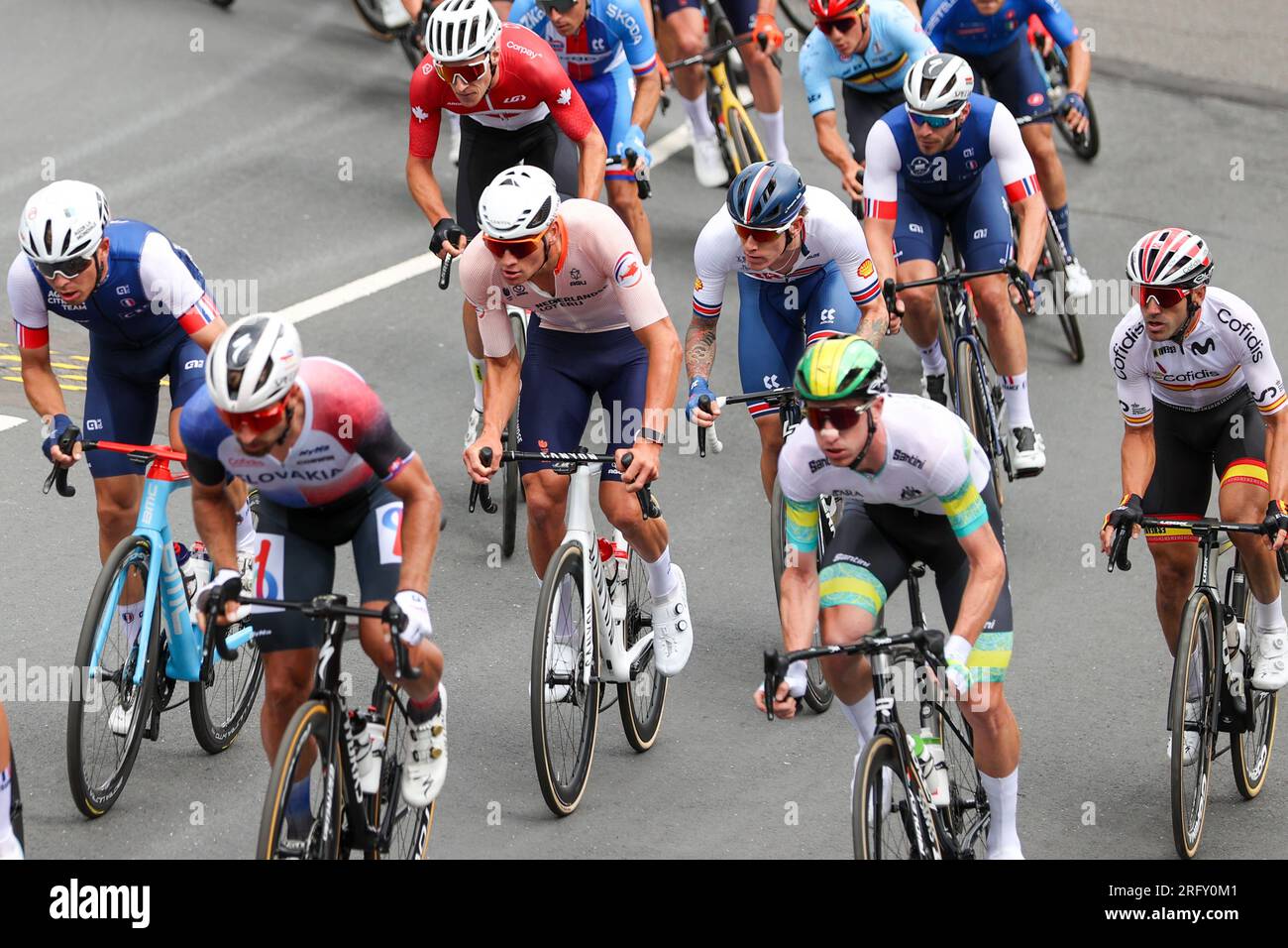 Glasgow, Großbritannien. 06. Aug. 2023. GLASGOW, SCHOTTLAND - AUGUST 6: Mathieu van der Poel der Niederlande während des Men Elite Road Race am 4. Tag der UCI Cycling World Championships 96. Glasgow 2023 am 6. August 2023 in Glasgow, Schottland. (Foto: Tim Buitenhuis/BSR Agency) Kredit: BSR Agency/Alamy Live News Stockfoto