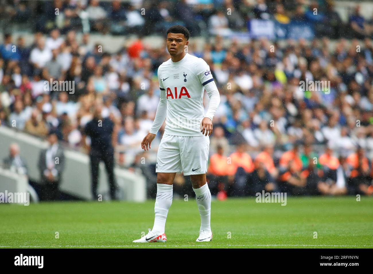 London, Großbritannien. 6. Aug. 2023. Dane Scarlett (44 Tottenham Hotspur) in Aktion während des Freundschaftsspiels zwischen Tottenham Hotspur und Shakhtar Donetsk im Tottenham Hotspur Stadium in London, England (Alexander Canillas/SPP) Guthaben: SPP Sport Press Photo. Alamy Live News Stockfoto