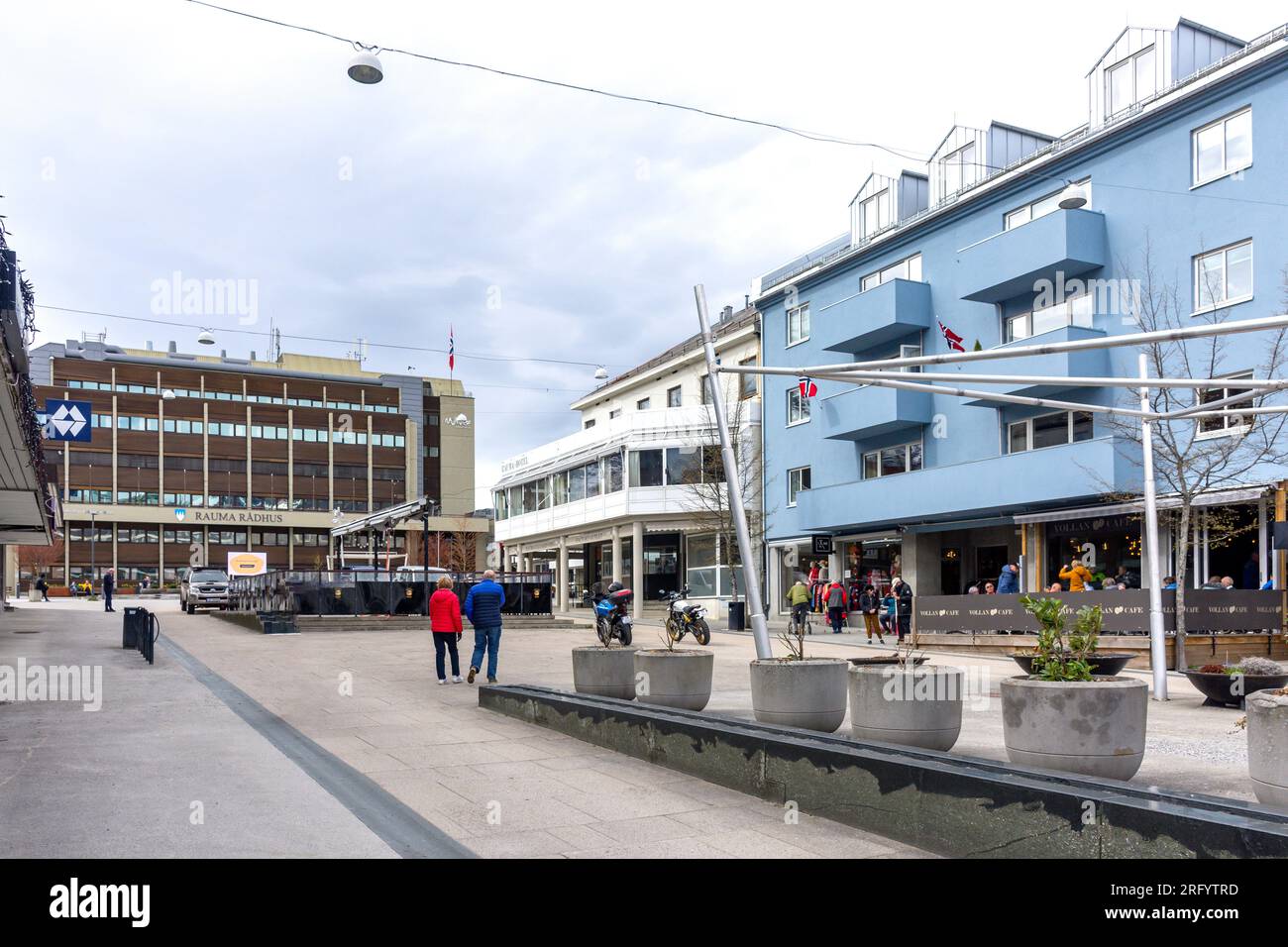 Fußgängerzone Stadtzentrum, Vollan, Åndalsnes, Møre Og Romsdal County, Norwegen Stockfoto