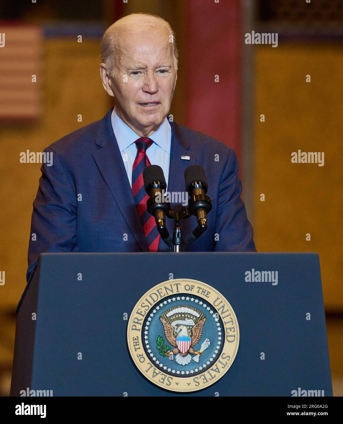 PHILADELPHIA, Pennsylvania, USA – 20. JULI 2023: Präsident Joe Biden spricht auf der Philly Shipyard. Stockfoto