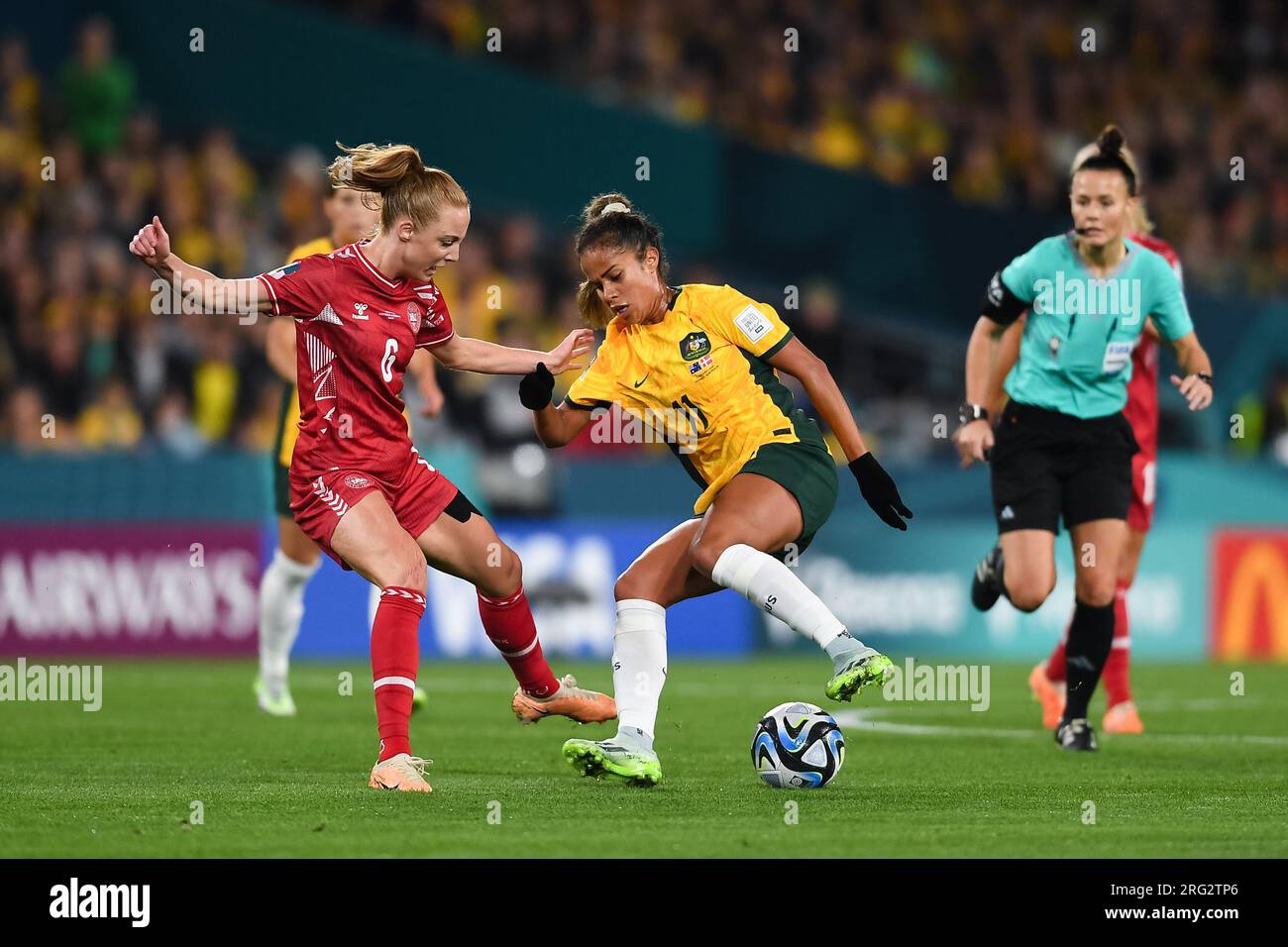Sydney, Australien, 7. August 2023. Mary Fowler aus Australien kontrolliert den Ball während der Frauenweltmeisterschaft 16 zwischen den Australia Matildas und Dänemark im Stadium Australia am 07. August 2023 in Sydney, Australien. Kredit: Steven Markham/Speed Media/Alamy Live News Stockfoto